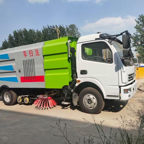 小型洒水车全场景应用指南 农用三轮、工地工厂与市政作业的得力助手